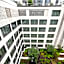 Staycity Aparthotels Paris La Defense