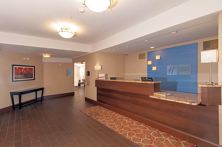 Holiday Inn Express Vernon-Manchester By IHG