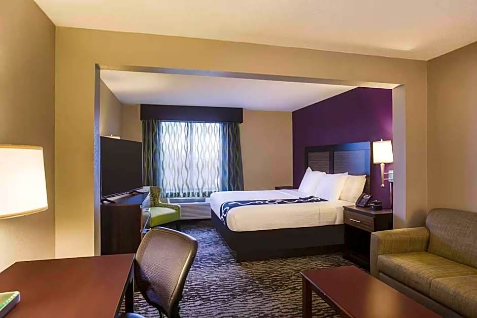 Comfort Inn & Suites Clearwater South - Pinellas Park