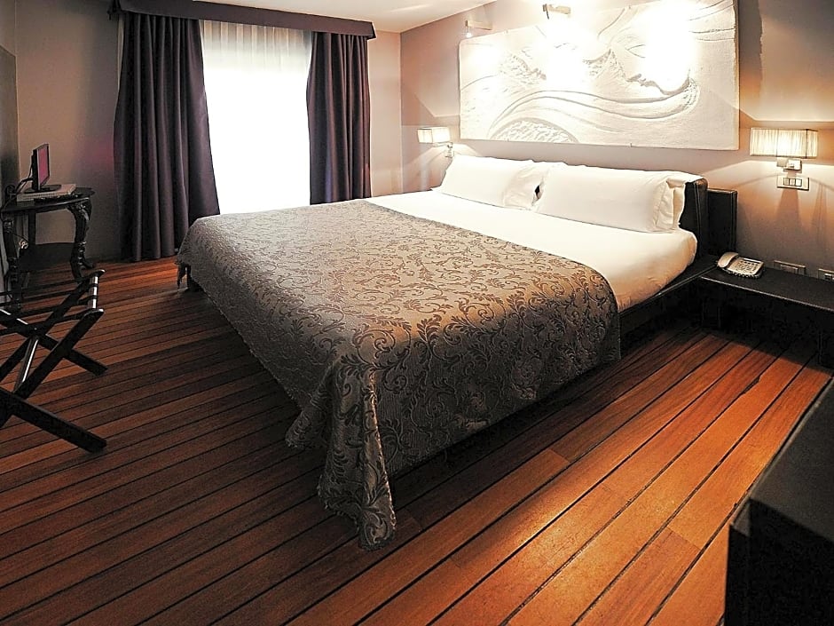 Borghese Palace Art Hotel