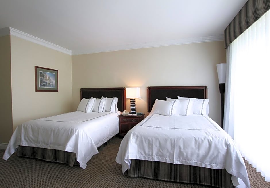 Granville Island Hotel