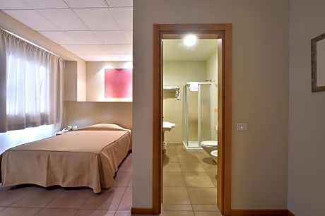 Double Room Single Use
