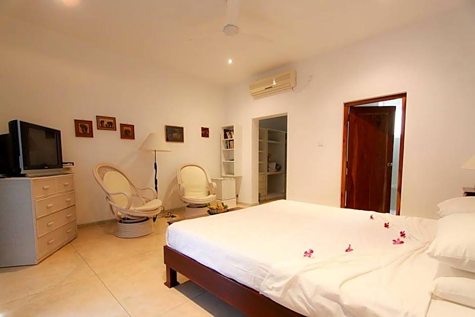 Waterside Bentota Hotel