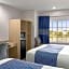 Microtel Inn & Suites By Wyndham Lincoln