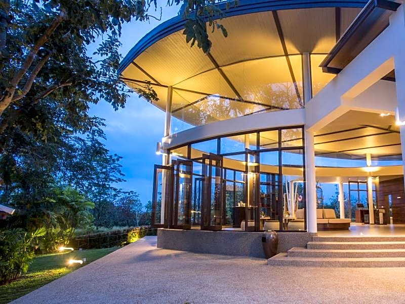 The Leaf on the Sands by Katathani Resort