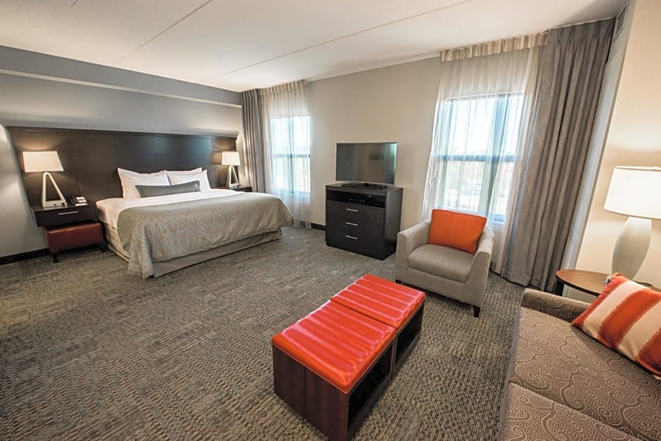 Staybridge Suites Latham By IHG
