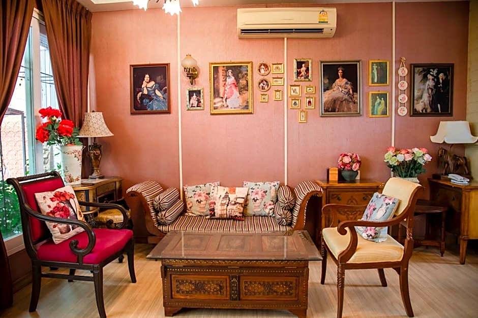 Sabai-Sabai@Sukhumvit Hotel