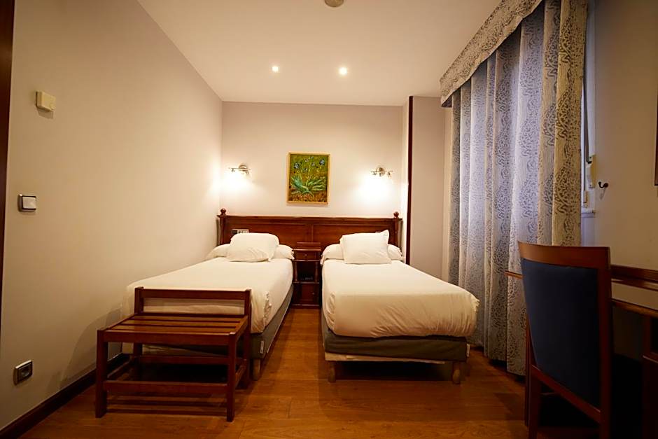 Hotel Villalegre