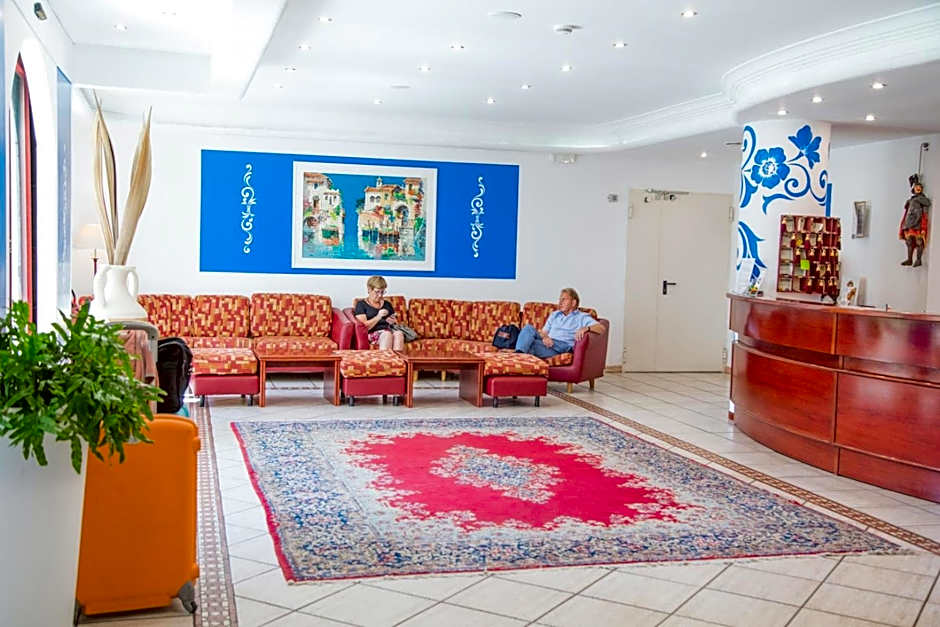 Assinos Palace Hotel