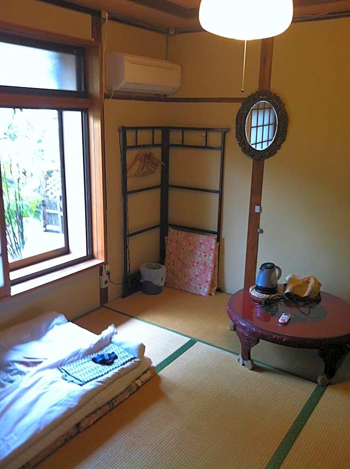 Rakucho Ryokan