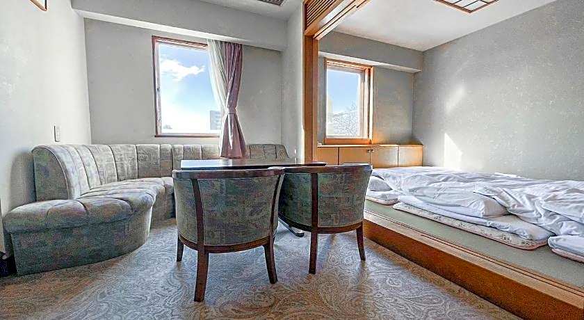 Hachinohe Plaza Hotel