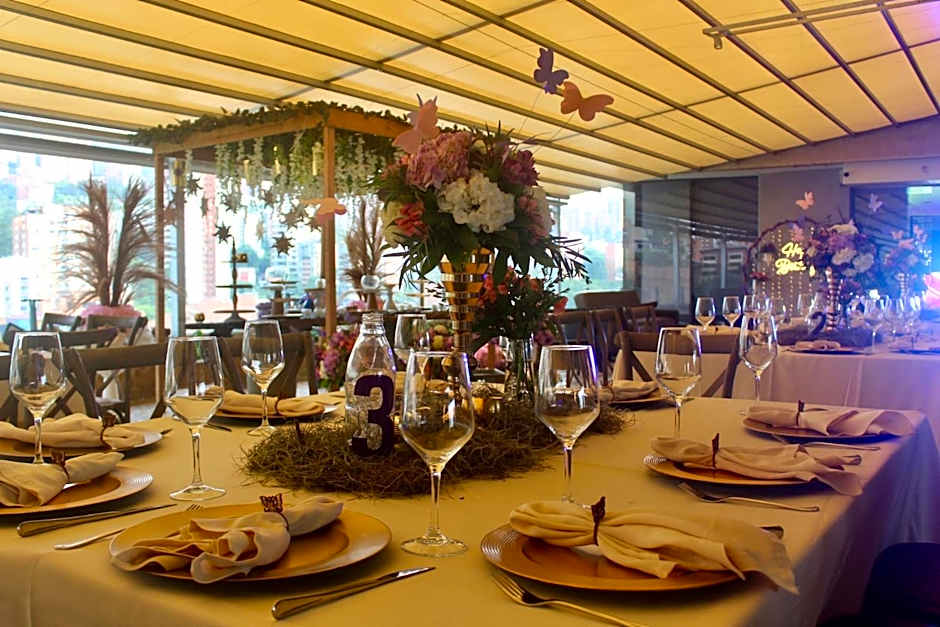 Diez Hotel Categoría Colombia