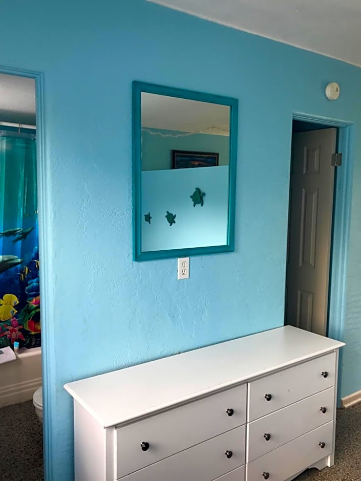 South Beach Inn - Cocoa Beach