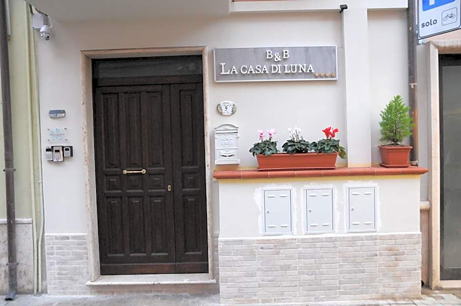 La casa di Luna