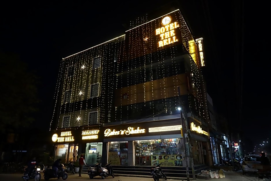 Hotel The Bell