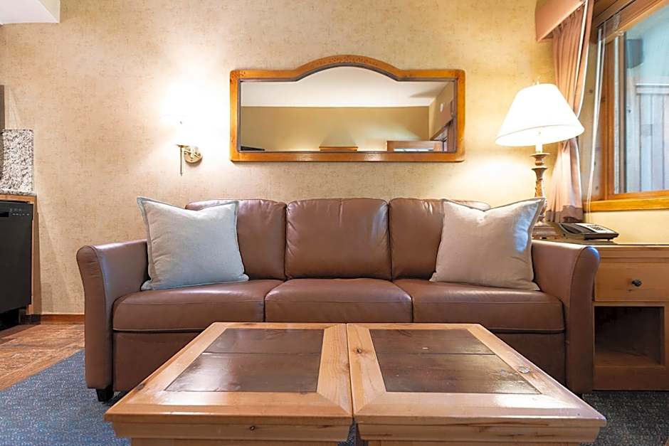 Olympic Village Inn Olympic Valley