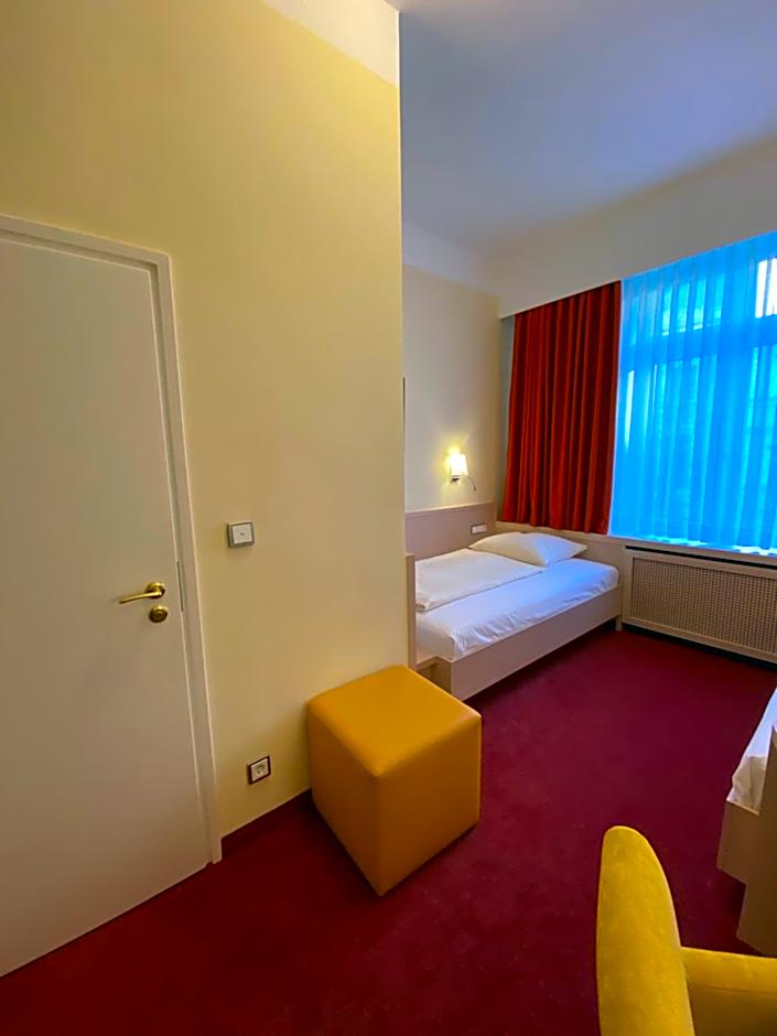 Hotel ADRIA München