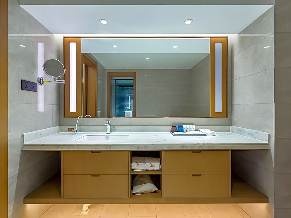 GreenTree Eastern Xuzhou High Speed Railway Station Square Yindi Automobile Market Hotel