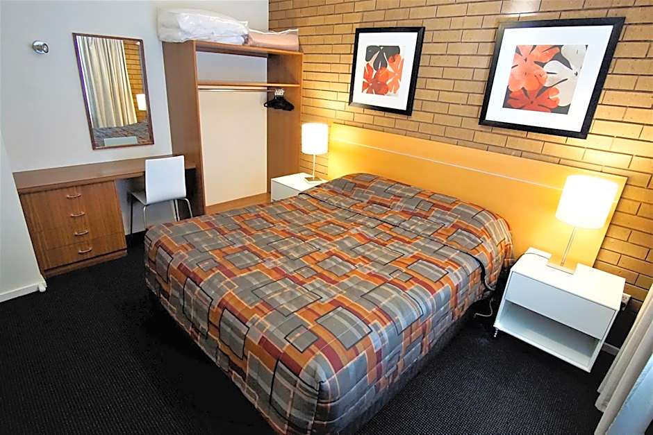 Parkview Motor Inn and Apartments