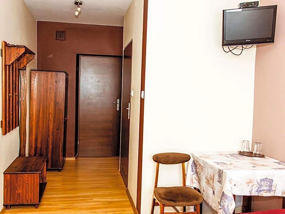 Zamkowa Noclegi Restauracja