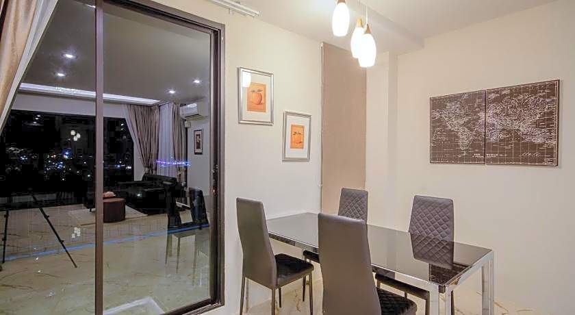 The living Hotel Samutprakan