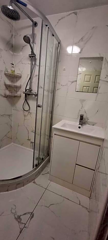 Abbey Lodge Hotel - B&B