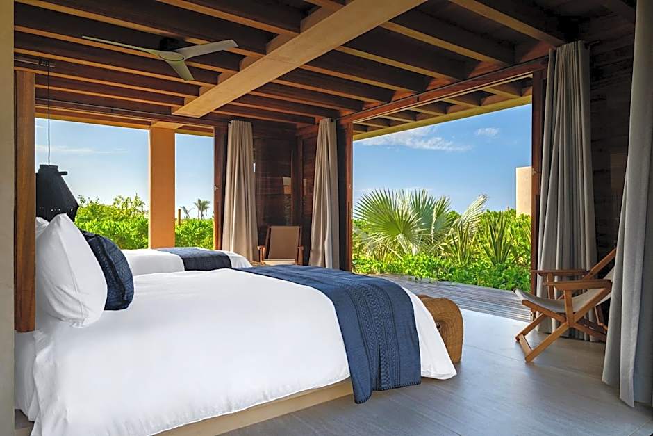 ONTO House Puerto Escondido