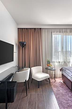 Deluxe Junior Suite With Balcony