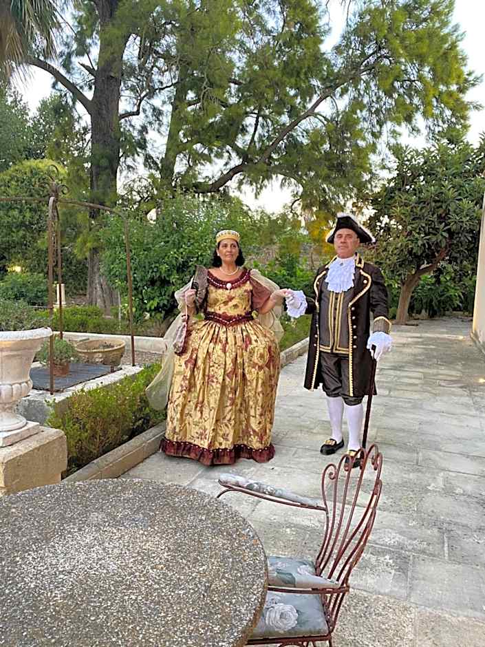 Palazzo de Carlo e il parco dei 7 pozzi