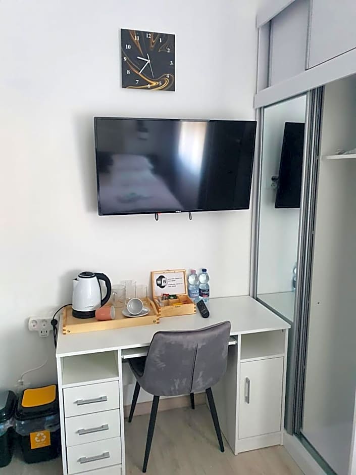 Comfort Stay, EV, Parking