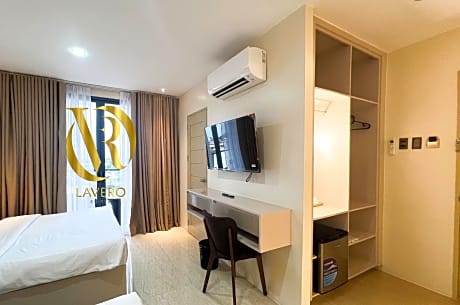 Premier Single Room
