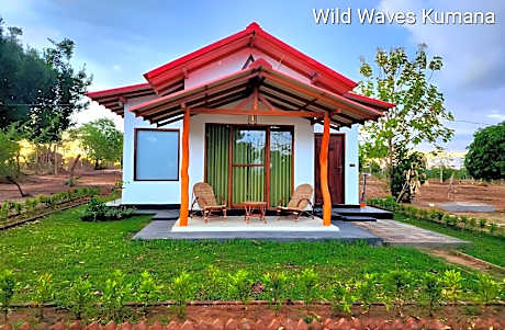 Wild Waves Kumana Safari & Surf Resort Hotel