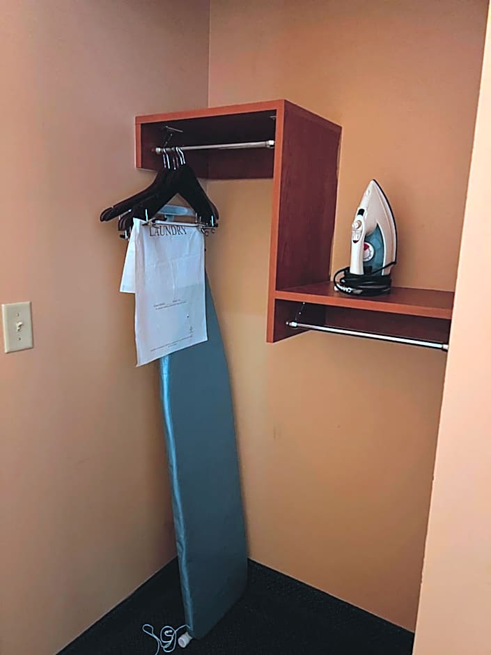 Hotel Mead Resorts & Conventions Center