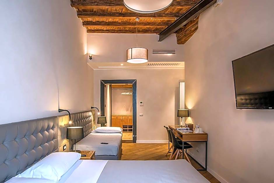 Elite Hotel