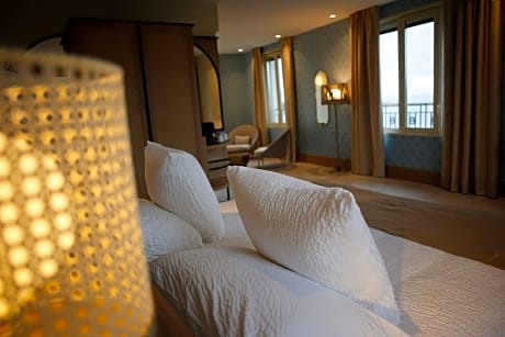 Suite with Sea View  and Spa Access (reservation needed)