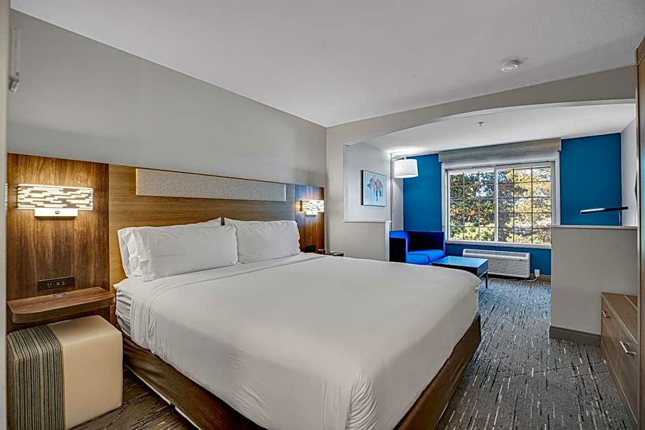 Holiday Inn Express Hotel & Suites Portland - Jantzen Beach By IHG