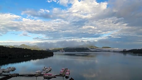 Ming Yue Hu Lakeview BnB