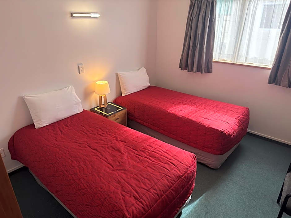 ASURE Ambassador Motor Lodge