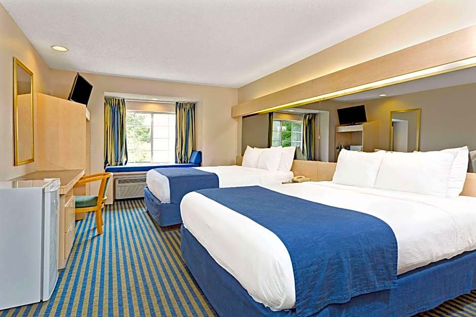 Microtel Inn & Suites By Wyndham Florence/Cincinnati Airport