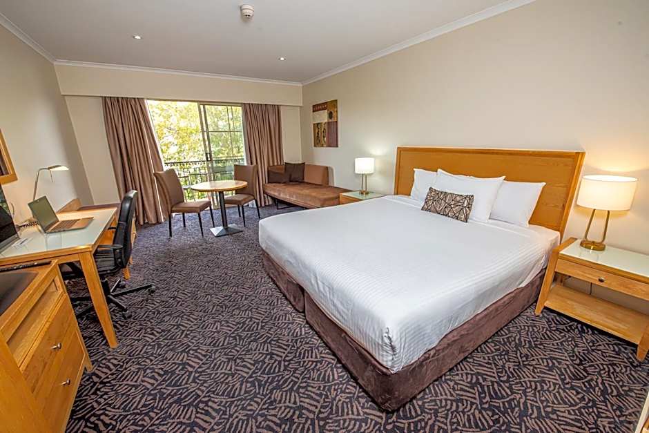 Best Western Plus Albury Hovell Tree