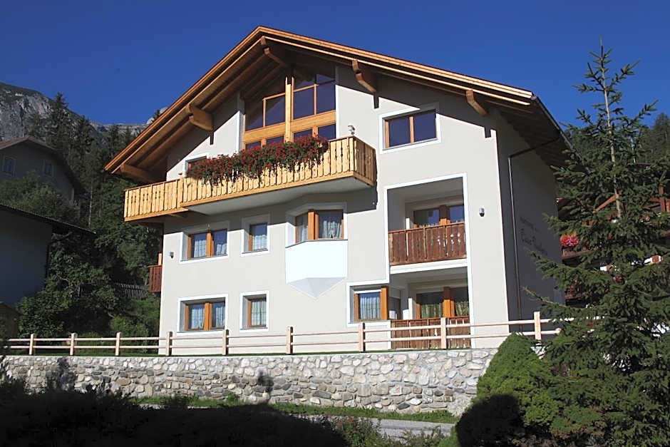 Ciasa Rudiferia Appartamenti in Alta Badia