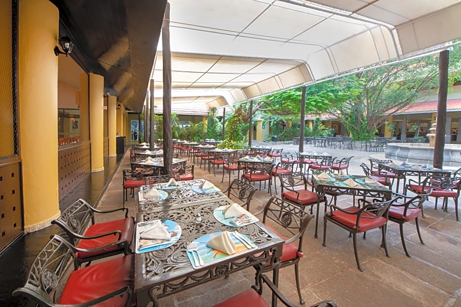 Viva Azteca by Wyndham, A Trademark All Inclusive Resort
