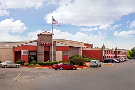 Ramada by Wyndham Kearney