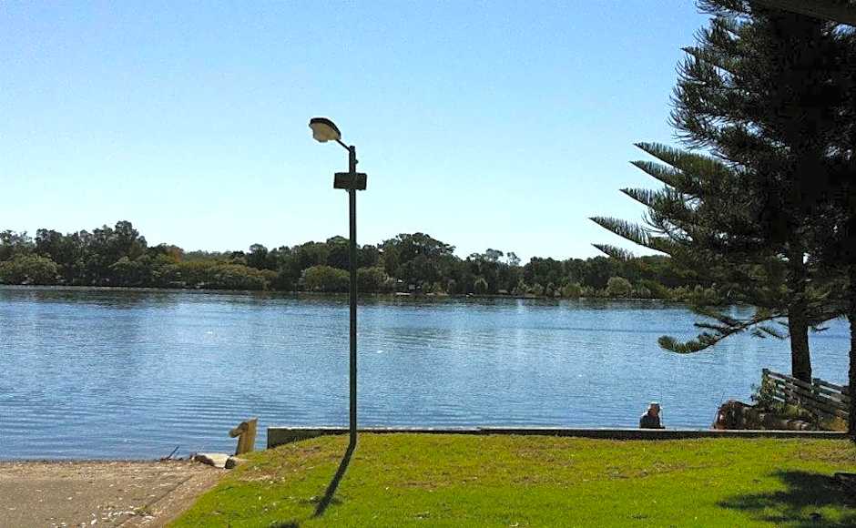 Edgewater Holiday Park