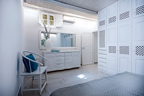 TURQUOISE - Private Pool & Private Outdoor Hot Tub