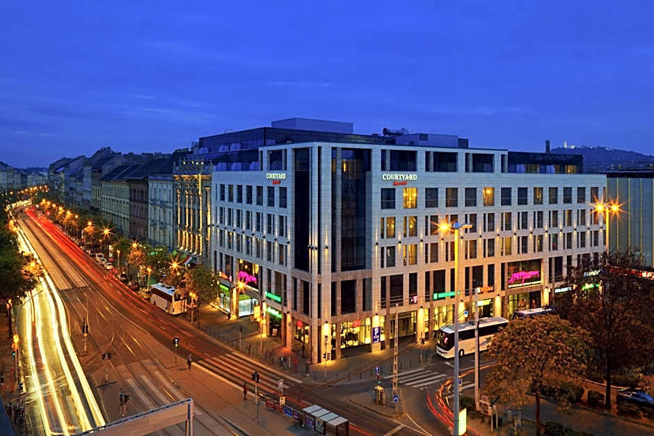 Courtyard by Marriott Budapest City Center