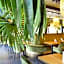 Hotel Be Guest Limoges Sud ex Black & Green