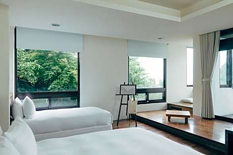 Triple Room with Mountain View