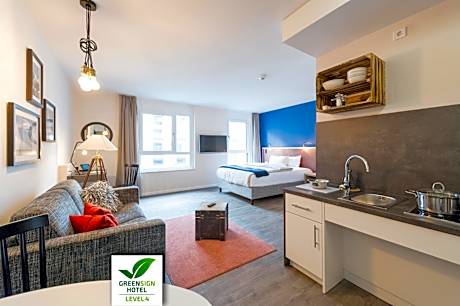 Queen Room - Disability Access