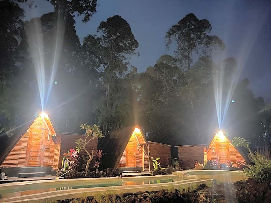 Triangular house and hot spring